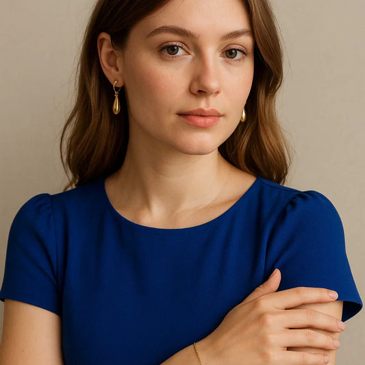 Best Diamond Earrings to Match with a Blue Dress