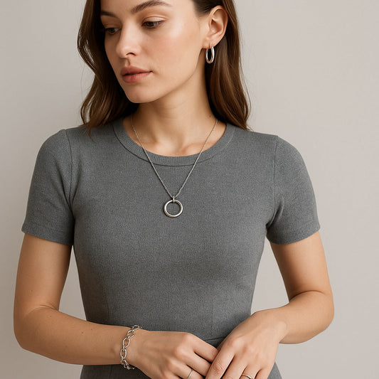 Grey Dress Matching Jewelry: Modern Accessory Styling