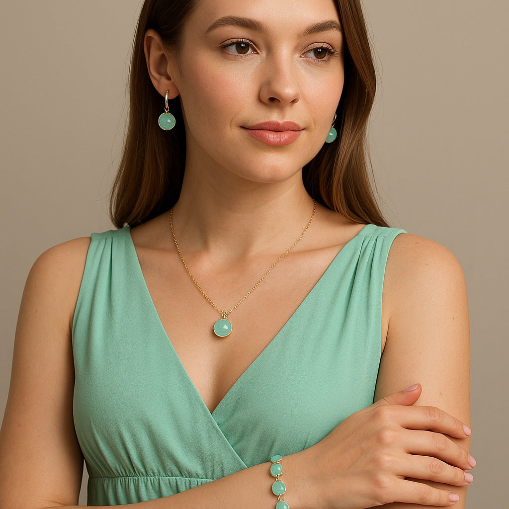 Mint Green Dress Matching Jewelry: Best Earring, Necklace, and Bracelet Ideas Mint Green Dress Matching Jewelry: Best Earring, Necklace, and Bracelet Ideas