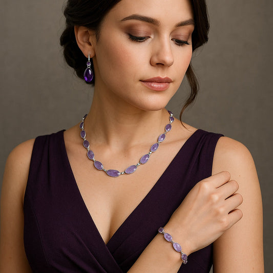 Dark Purple Dress Jewellery Combination: 10 Style Ideas