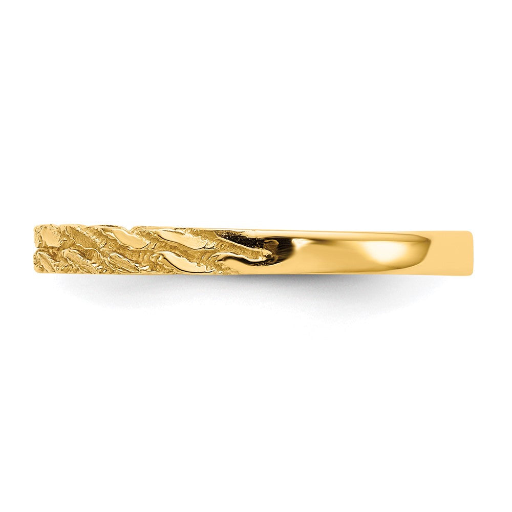 Exclusive 10K Diamond-Cut Rope Design Ring - Stylish & Affordable Luxury