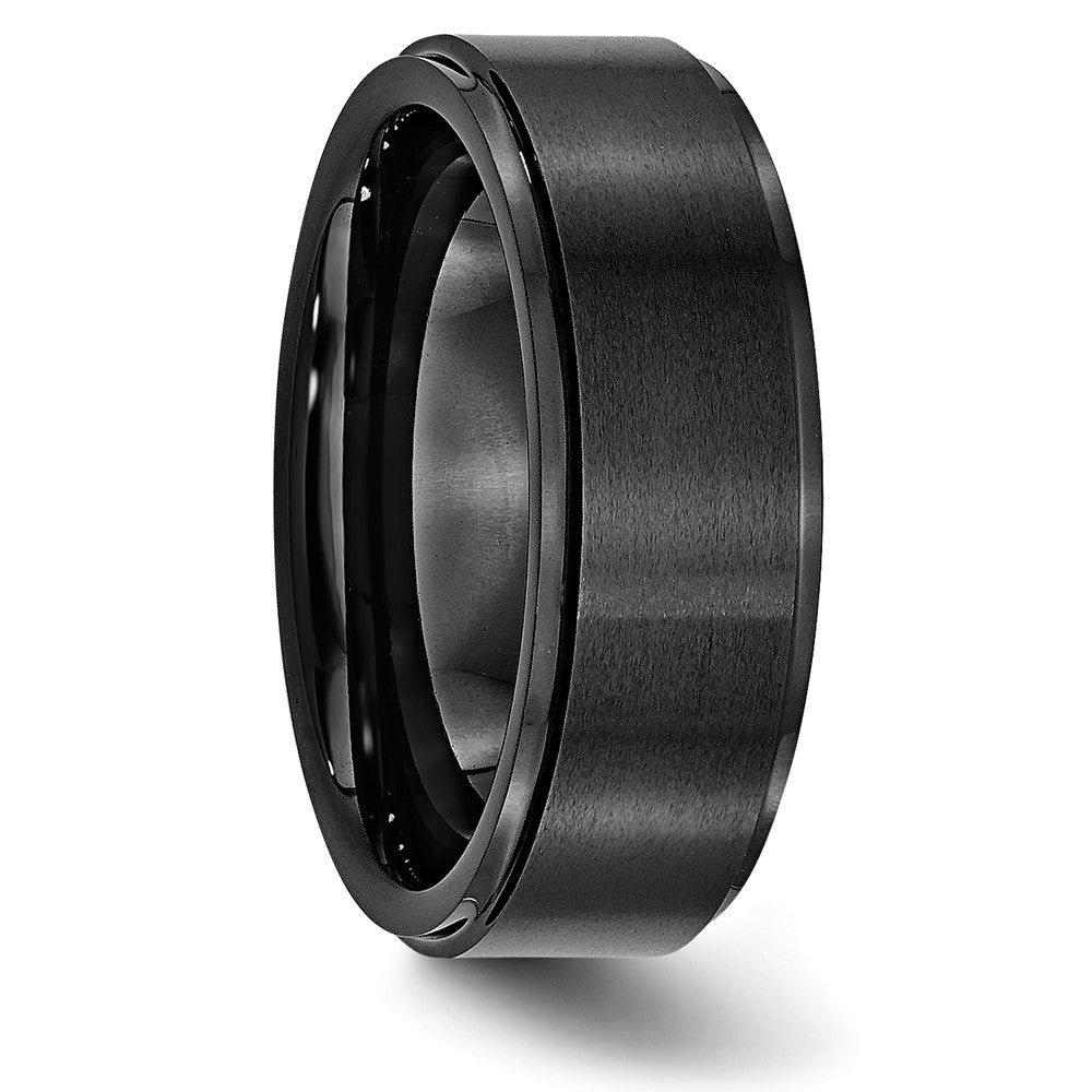 High-Quality Chisel Black Ceramic 8mm Band with Stylish Ridged Edges