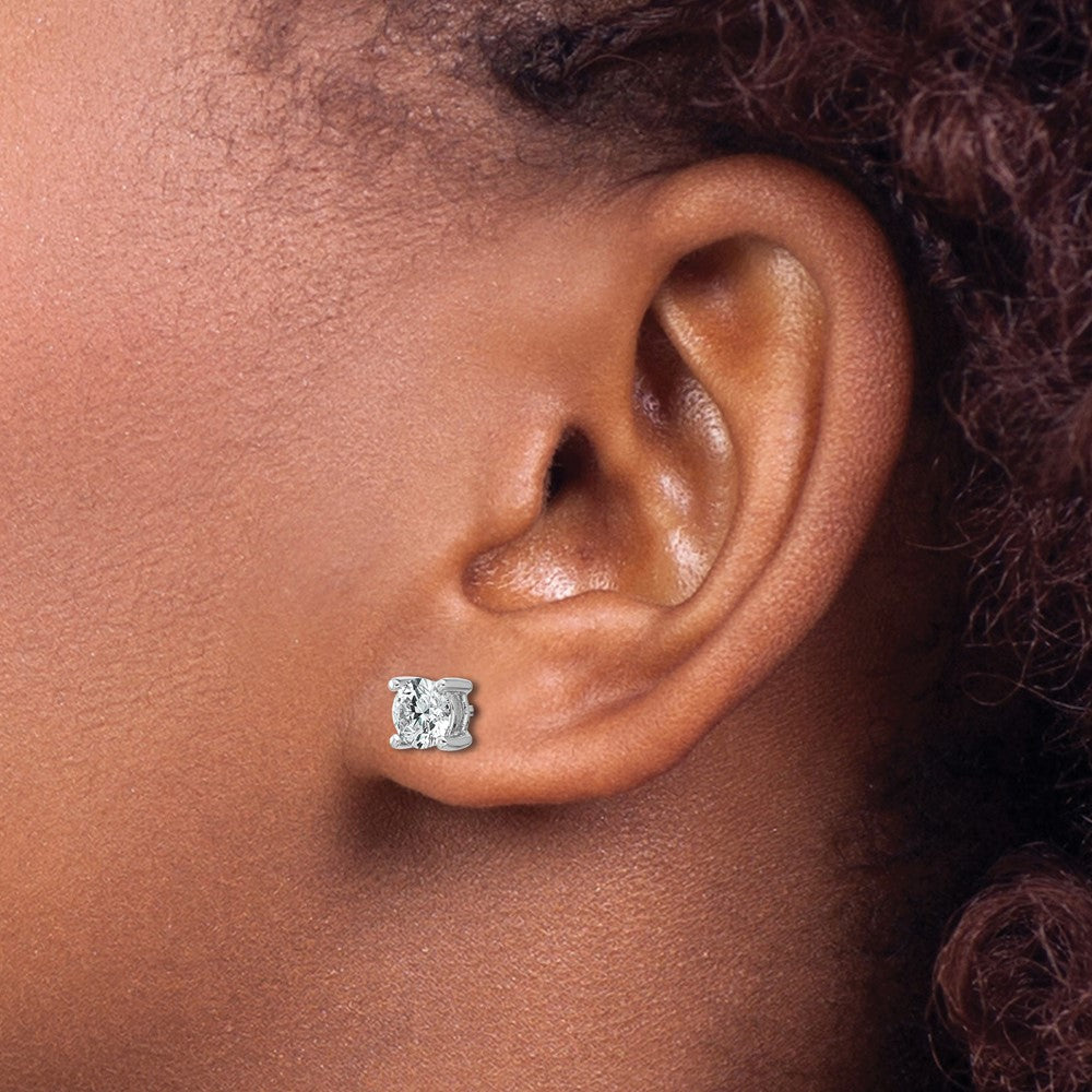 Exclusive 1.00ct Round Diamond Stud Earrings in 10K White Gold - Stylish Value