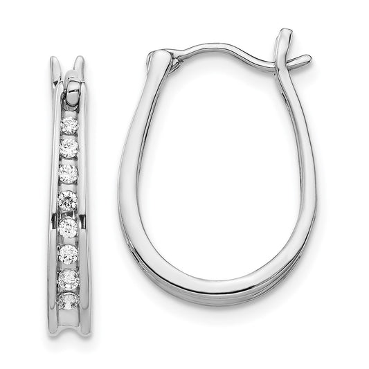 High-Quality 14K White Gold Diamond-Studded Oval Hoop Earrings - Stylish Value!
