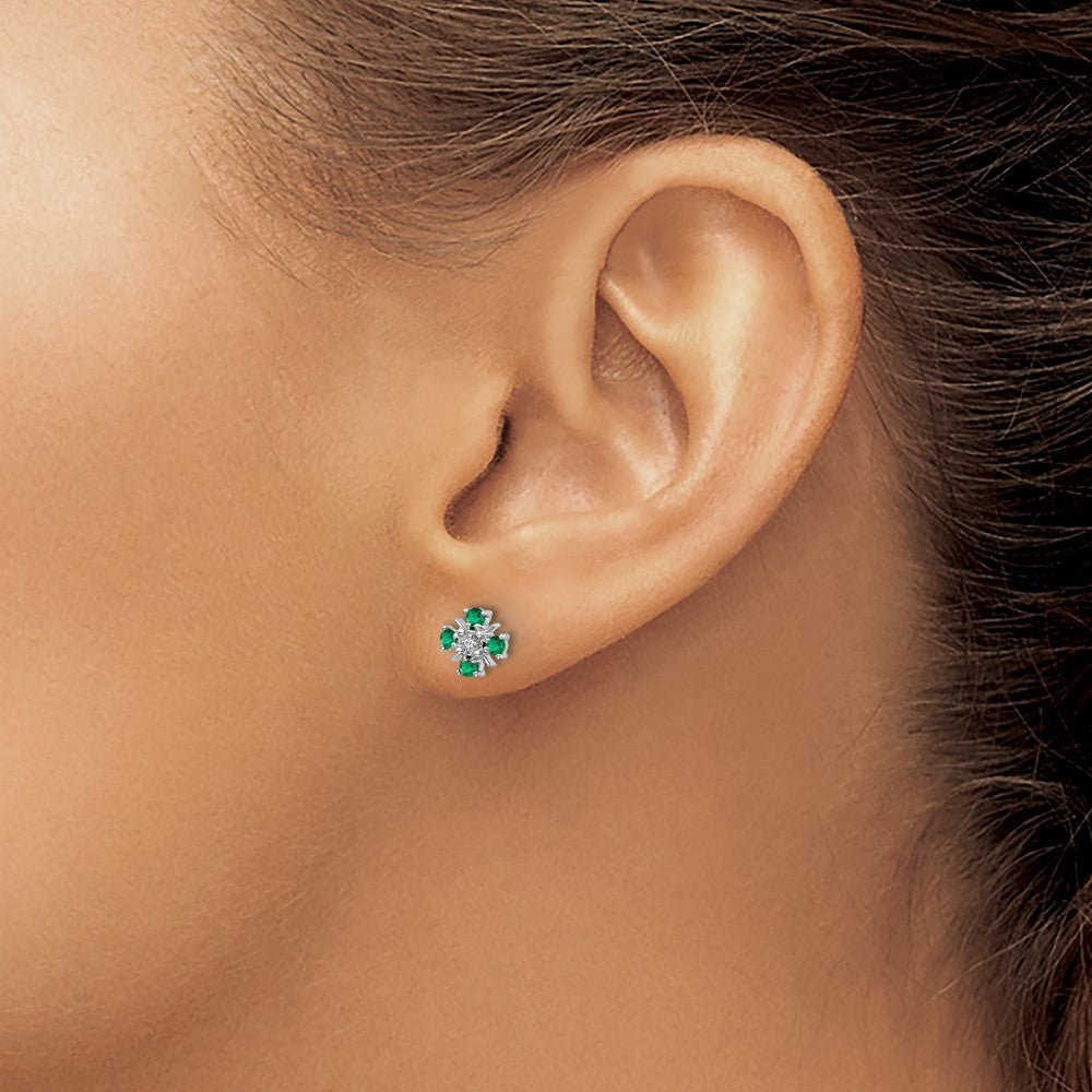 High-Quality 14K White Gold Emerald & Diamond Stud Earrings - Stylish Value