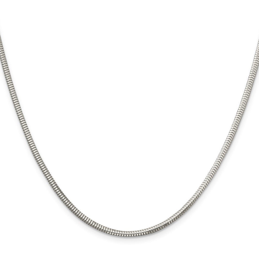 Buy Stylish 2.5mm Diamond-Cut Snake Chain in Sterling Silver - Luxury Value!
