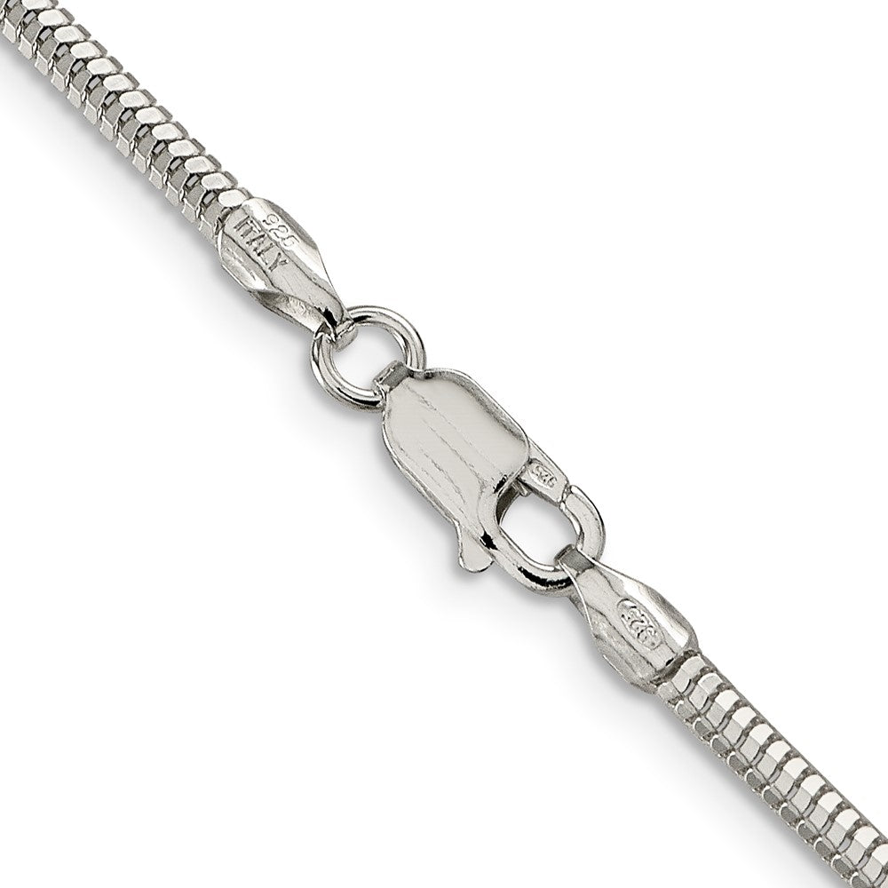 Buy Stylish 2.5mm Diamond-Cut Snake Chain in Sterling Silver - Luxury Value!