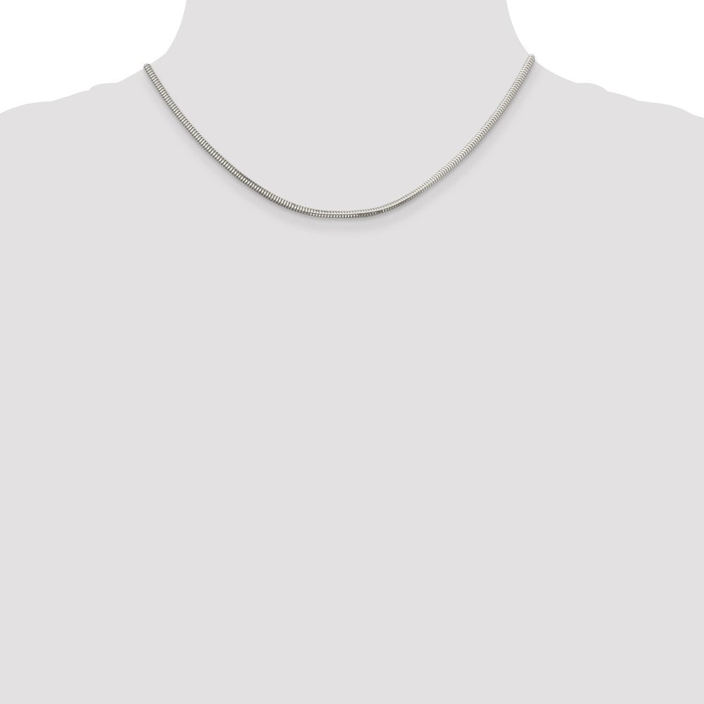 Buy Stylish 2.5mm Diamond-Cut Snake Chain in Sterling Silver - Luxury Value!