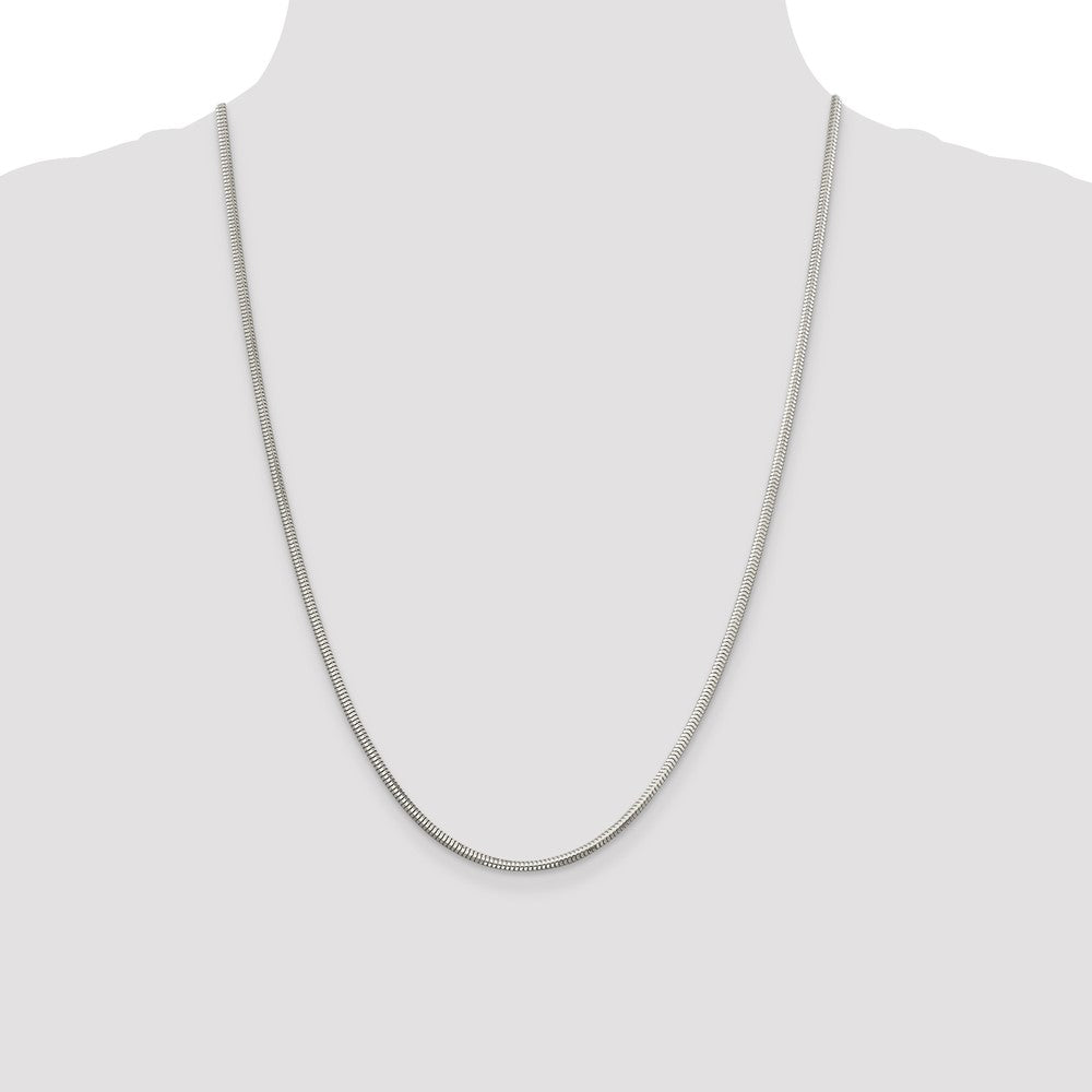 Buy Stylish 2.5mm Diamond-Cut Sterling Silver Snake Chain - Affordable Luxury!