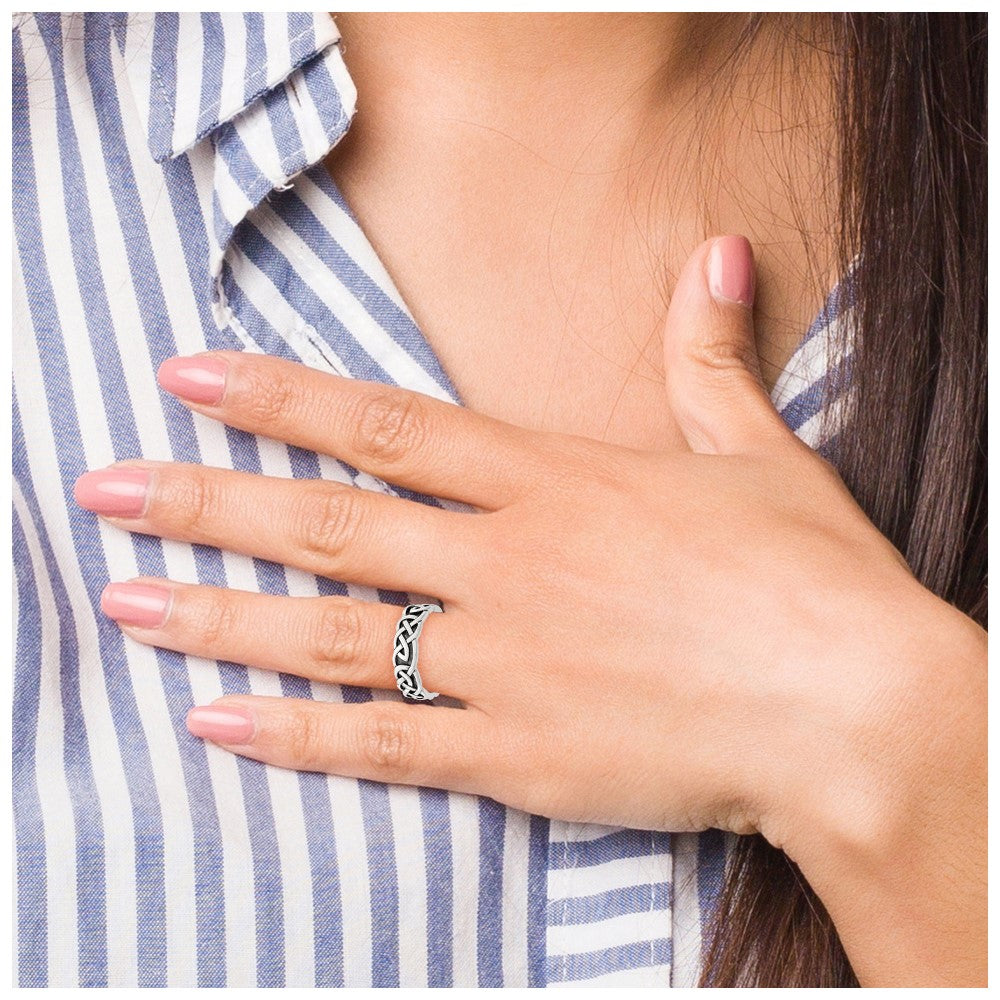 High-Quality Antiqued Sterling Silver Celtic Knot Ring - Stylish and Affordable!