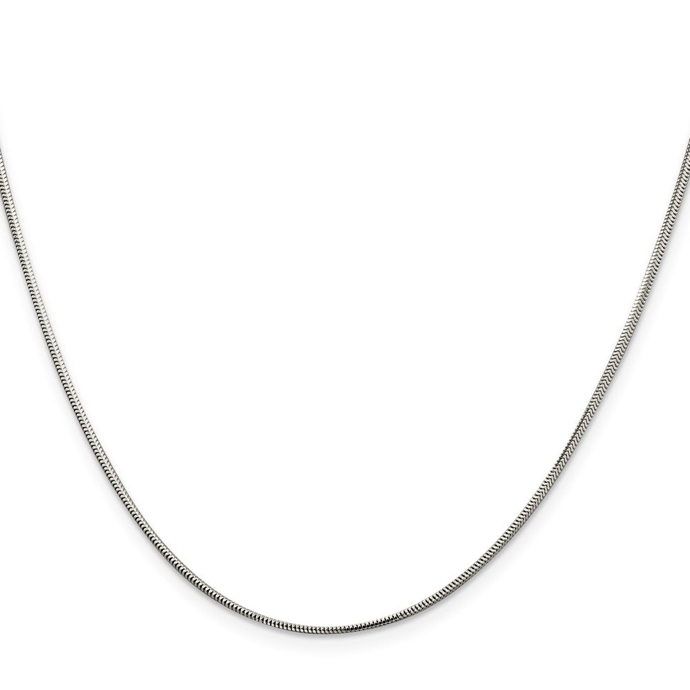 High-Quality 1.5mm Diamond-Cut Flat Snake Chain in Sterling Silver - Affordable Elegance