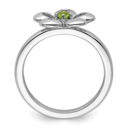 High-Quality Polished Peridot Flower Ring - Stylish Sterling Silver Stackable