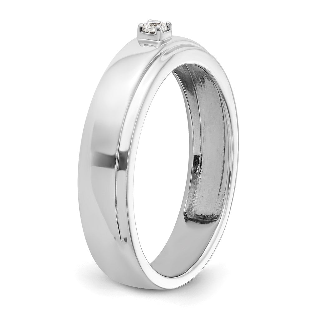 Exclusive Men's 14K White Gold Wedding Band with Diamonds - Stylish Value