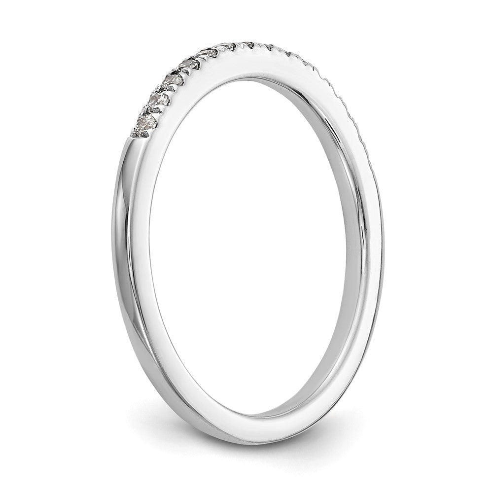 High-Quality 14K White Gold 'C' Quality Diamond Wedding Band - Stylish Value!