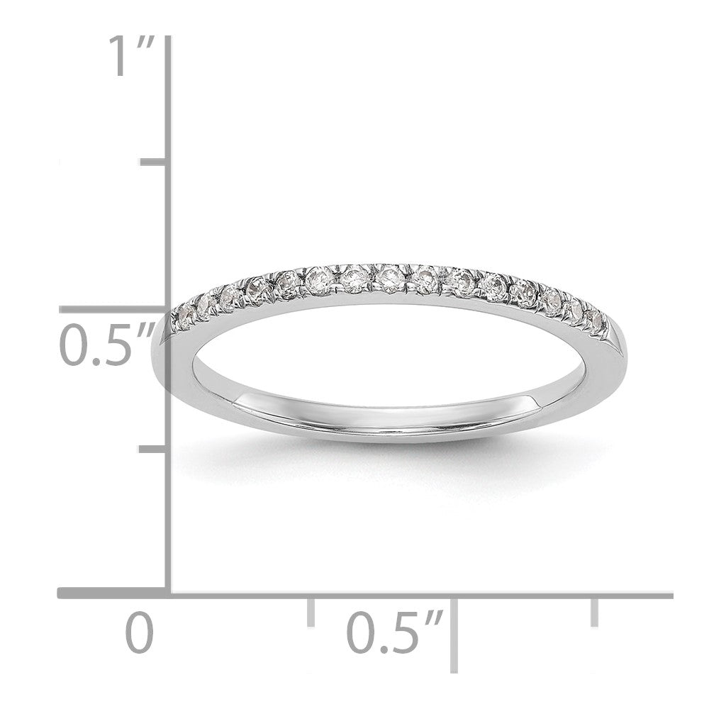 High-Quality 14K White Gold 'C' Quality Diamond Wedding Band - Stylish Value!
