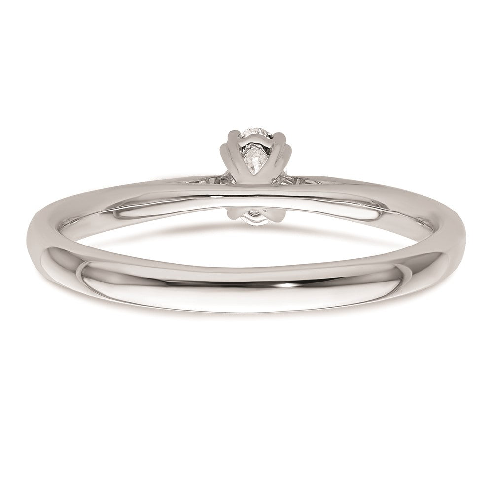 High-Quality 14K White Gold 1/4 Carat Oval Engagement Ring - Stylish & Affordable