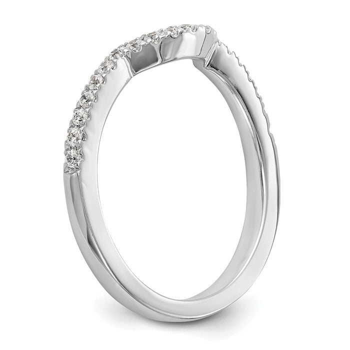 High-Quality 14K White Gold 1/4 Carat Diamond Wedding Band - Stylish Value!-6