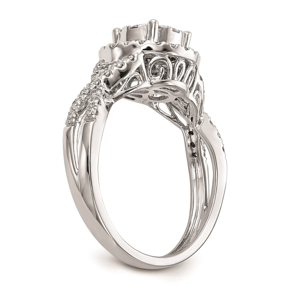 High-quality 14K White Gold 3/4 Carat Diamond Halo Engagement Ring - Stylish Value