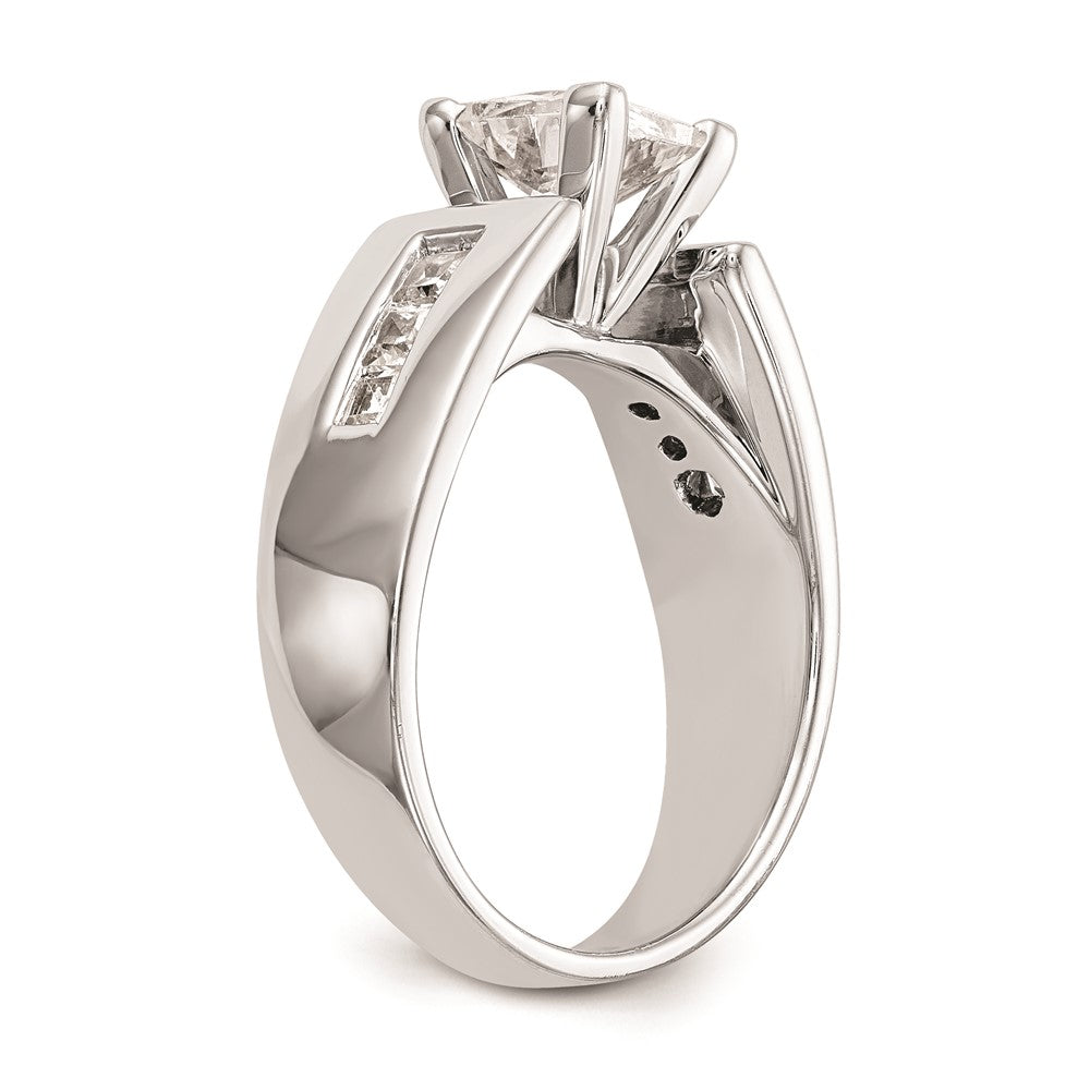 High-Quality 14K White Gold Princess Cut Engagement Ring Mounting - Stylish Value