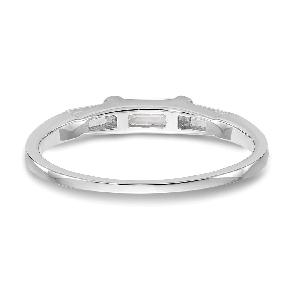 Buy 14K White Gold Baguette Diamond Eternity Wedding Band - Luxury Style!
