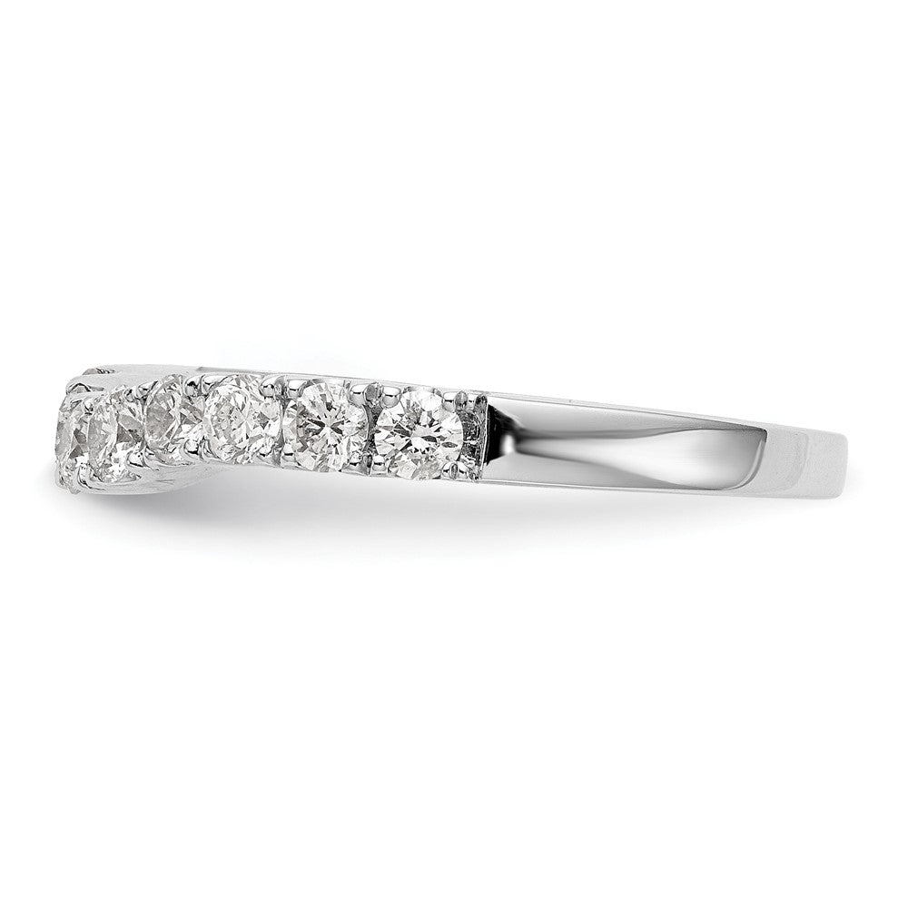 High-Quality 14K White Gold 3/4 Carat Diamond Wedding Band - Stylish Value!