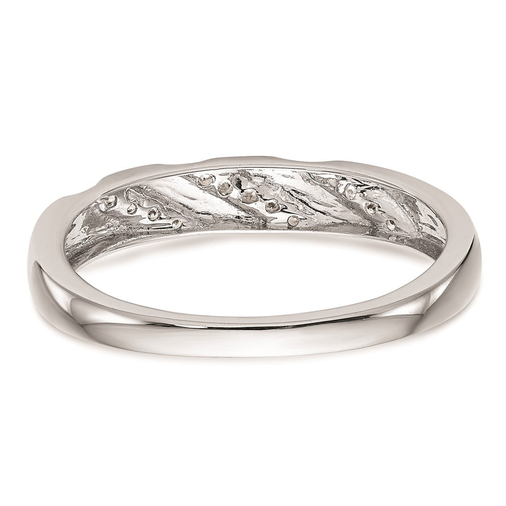 Exclusive 10K White Gold Men's Wedding Band with 0.03ct Diamond Trio - Stylish Value!