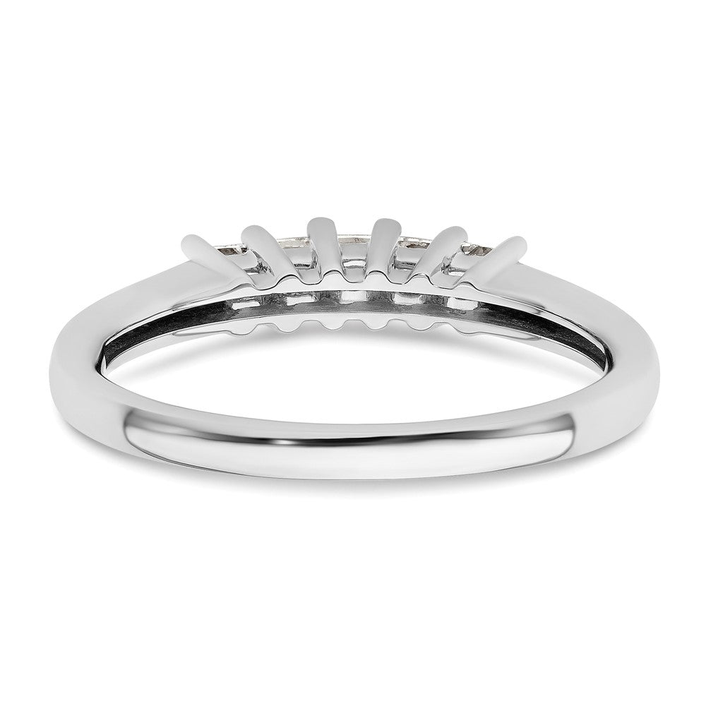 Buy Exclusive 14K White Gold 5-Stone Diamond Band Setting - Stylish Value!