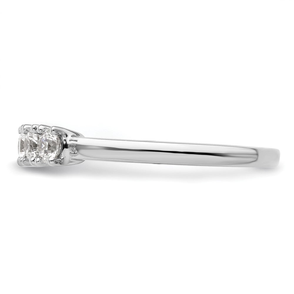 Buy Stylish 14K White Gold 5-Stone Diamond Band - 1/2 Carat Total Weight