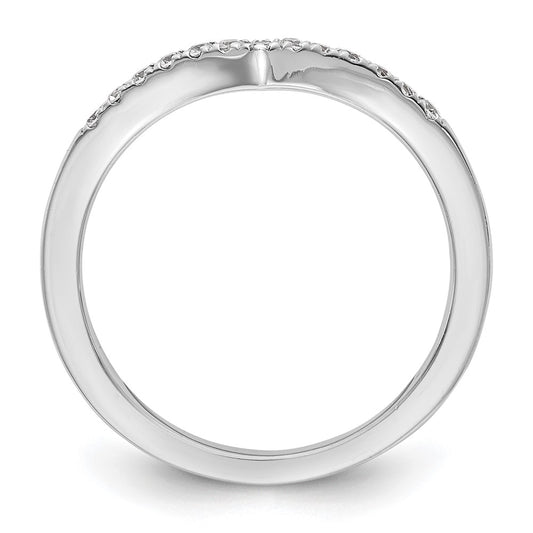 High-Quality 14K White Gold Wedding Band with 1/8 Carat Diamonds - Stylish Value
