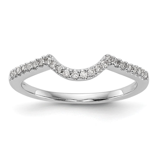 High-Quality 14K White Gold Wedding Band with 1/6 Carat Diamonds - Stylish Value