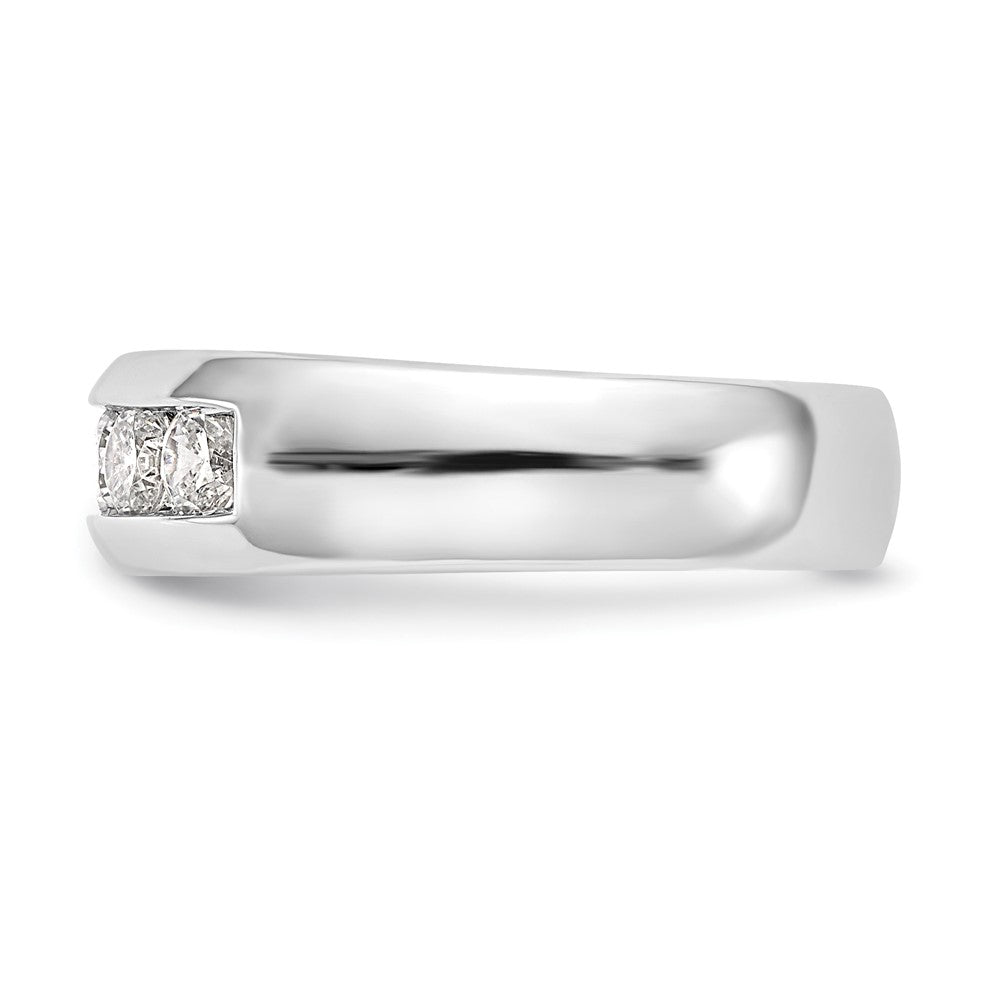 High-Quality 14K White Gold 5-Stone Round Diamond Band - 3/4 Carat Luxury Value