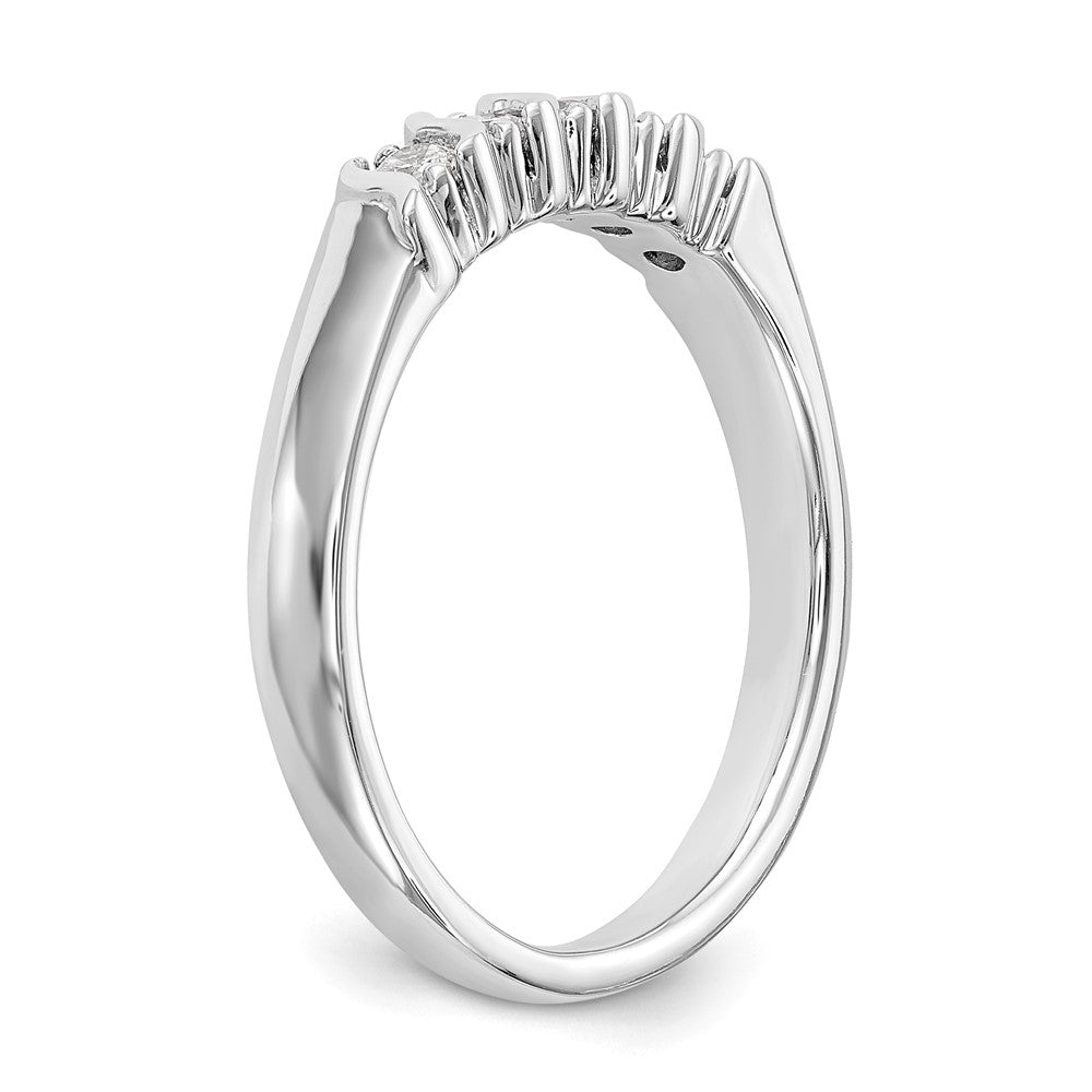 Buy Stylish 14K White Gold 5-Stone Diamond Band - 1/4 Carat Total Weight