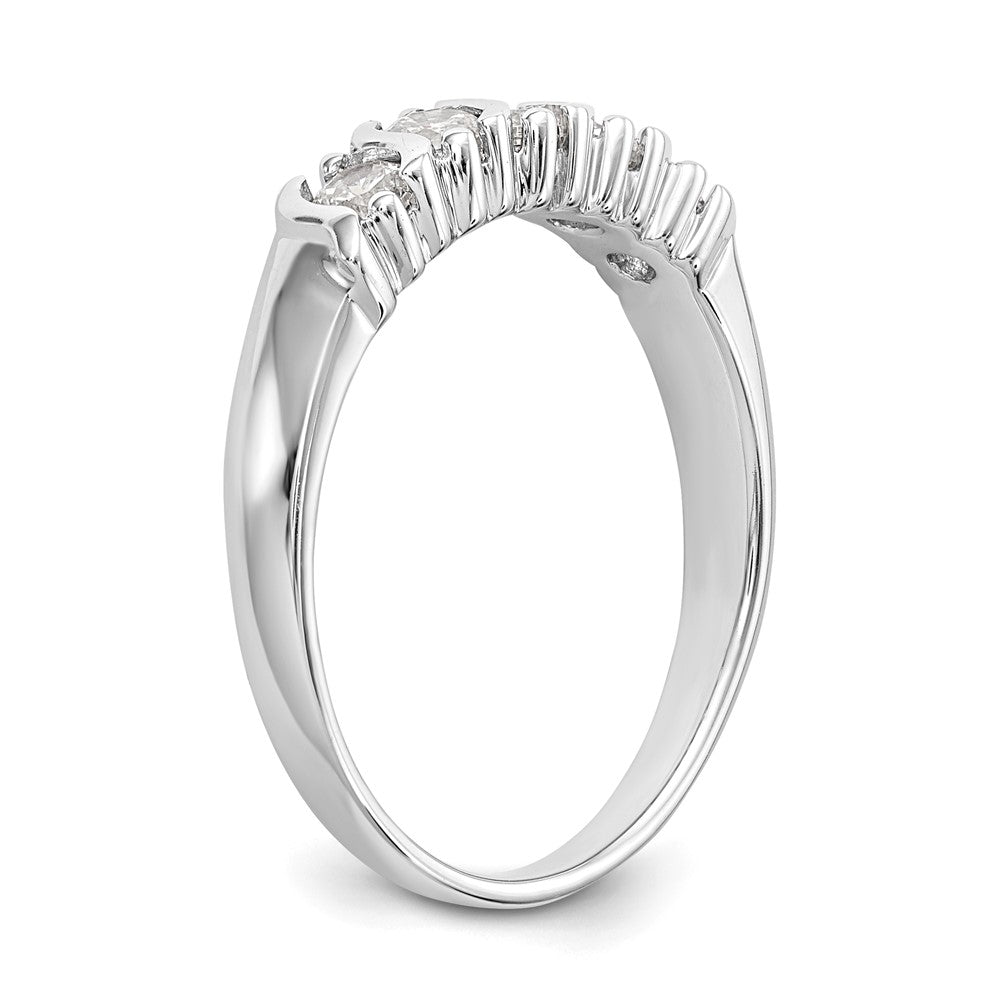 Exclusive 14K White Gold 5-Stone Round Diamond Band - 1/2 Carat Luxury