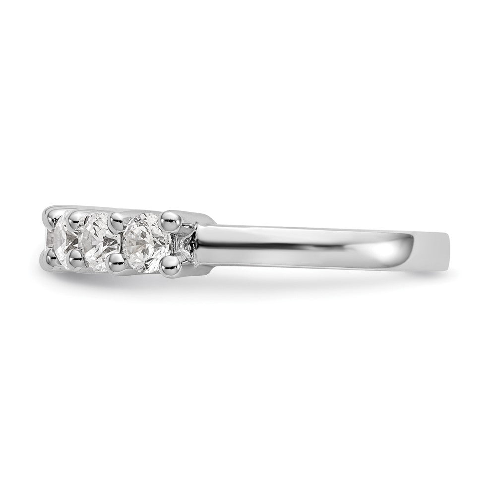 Exclusive 14K White Gold 7-Stone Diamond Band - 1 Carat, Stylish Value!