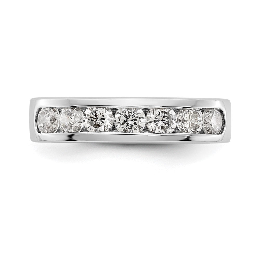 Exclusive Platinum 7-Stone Diamond Band - 1 Carat Total Weight, Stylish Luxury