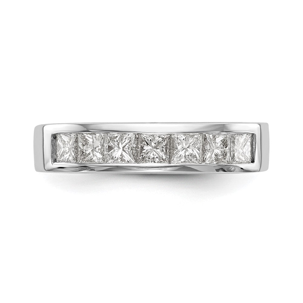 Buy Stylish 14K White Gold 7-Stone Diamond Band - 1 Carat Luxury Design