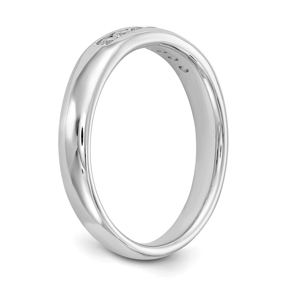 High-Quality 14K White Gold 7-Stone Diamond Band - 1/5 Carat, Stylish Value!