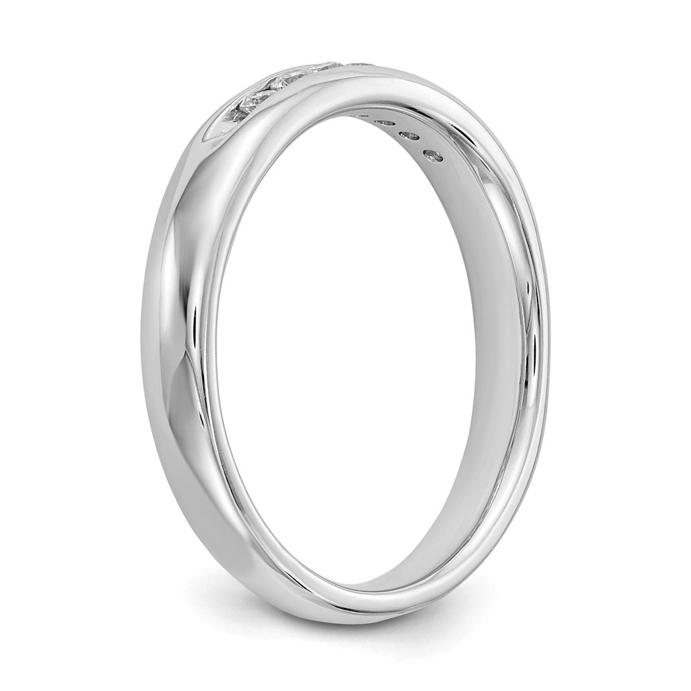 Buy Exclusive 14K White Gold 7-Stone Diamond Band | 1/6 Carat Luxury Style