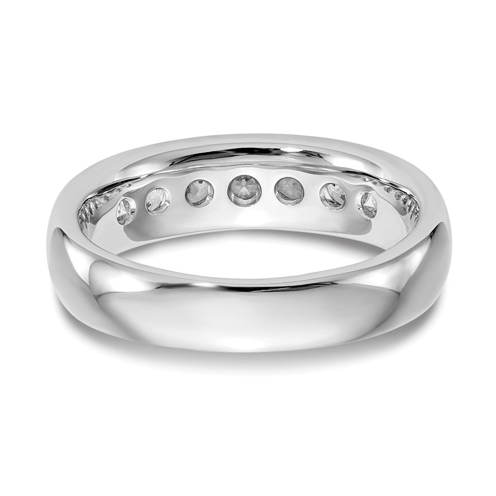 Buy Stylish 14K White Gold 7-Stone Diamond Band - 5/8 Carat, Luxury Value!