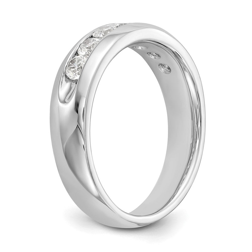 Buy Stylish 14K White Gold 7-Stone Diamond Band - 5/8 Carat, Luxury Value!