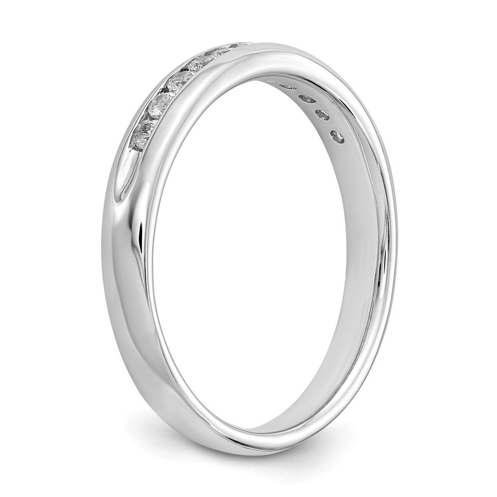 High-Quality 14K White Gold 11-Stone Diamond Band | Stylish 1/4 Carat Value