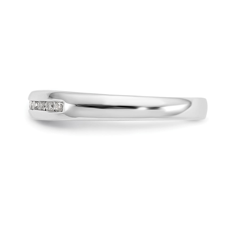 High-Quality 14K White Gold 11-Stone Diamond Band - 1/5 Carat, Stylish Value!