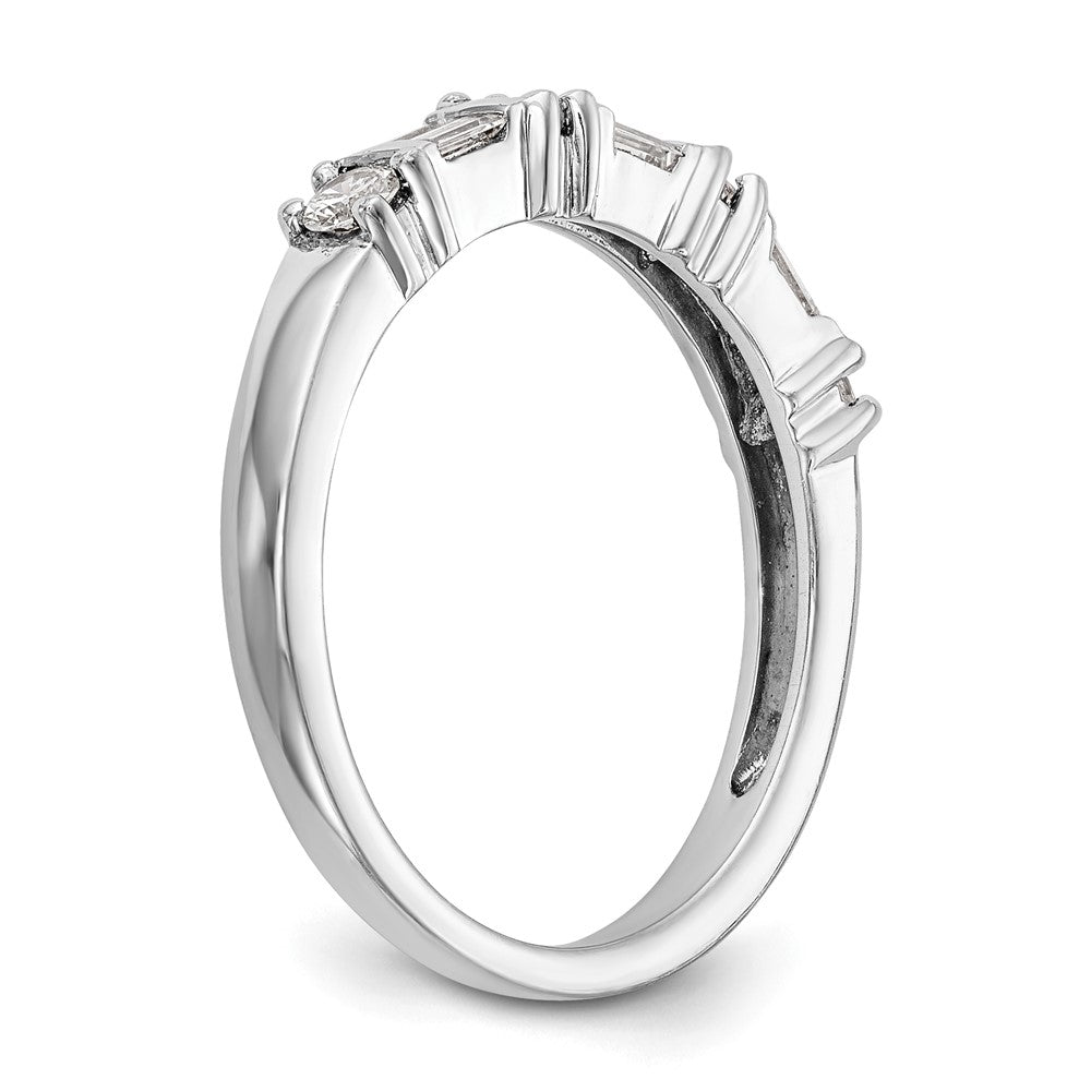 Buy Exclusive 14K White Gold Wedding Band for 6 Baguette & 4 Round Stones