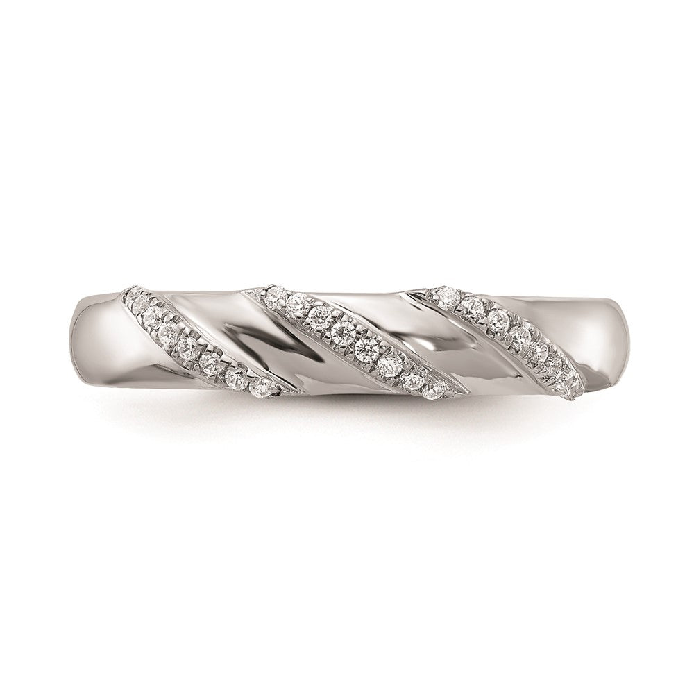 Buy Stylish 14K White Gold Men's Wedding Band with 1/8 Carat Diamond Trio