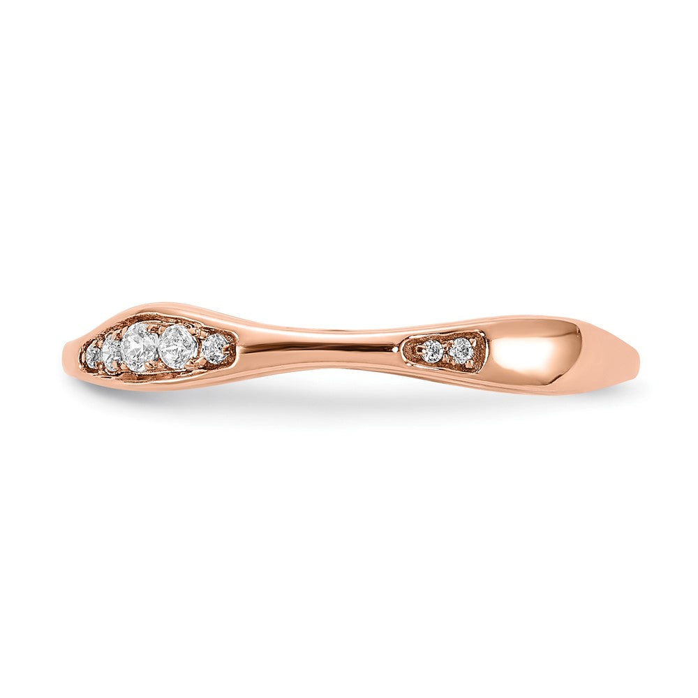 High-Quality 14K Rose Gold Wedding Band with 1/8 Carat Diamond - Stylish Value!