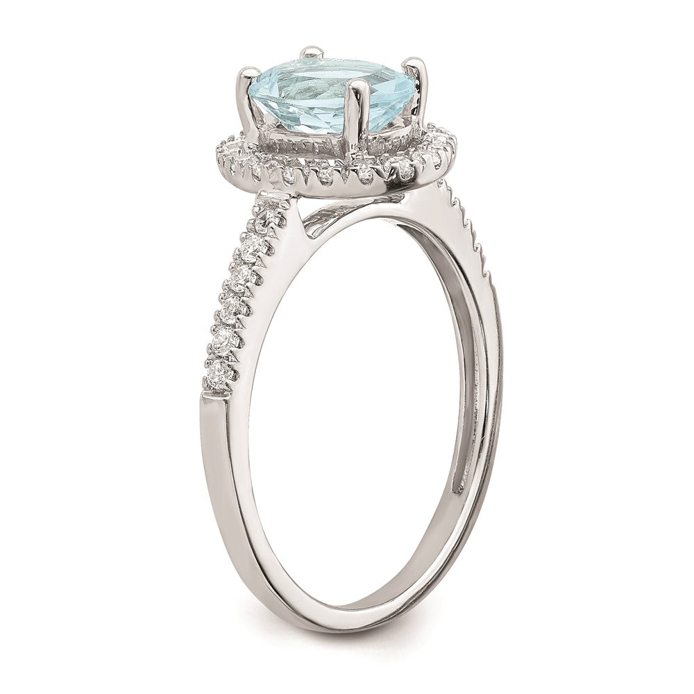 High-Quality 14K Gold Halo Engagement Ring with 8x6mm Aquamarine & Diamonds