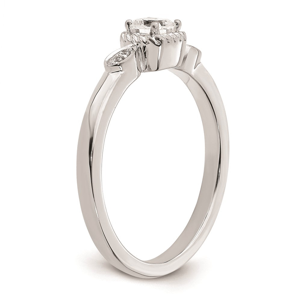 Buy Exclusive 14K White Gold Engagement Ring with 1/4 Carat Diamond - Stylish Value