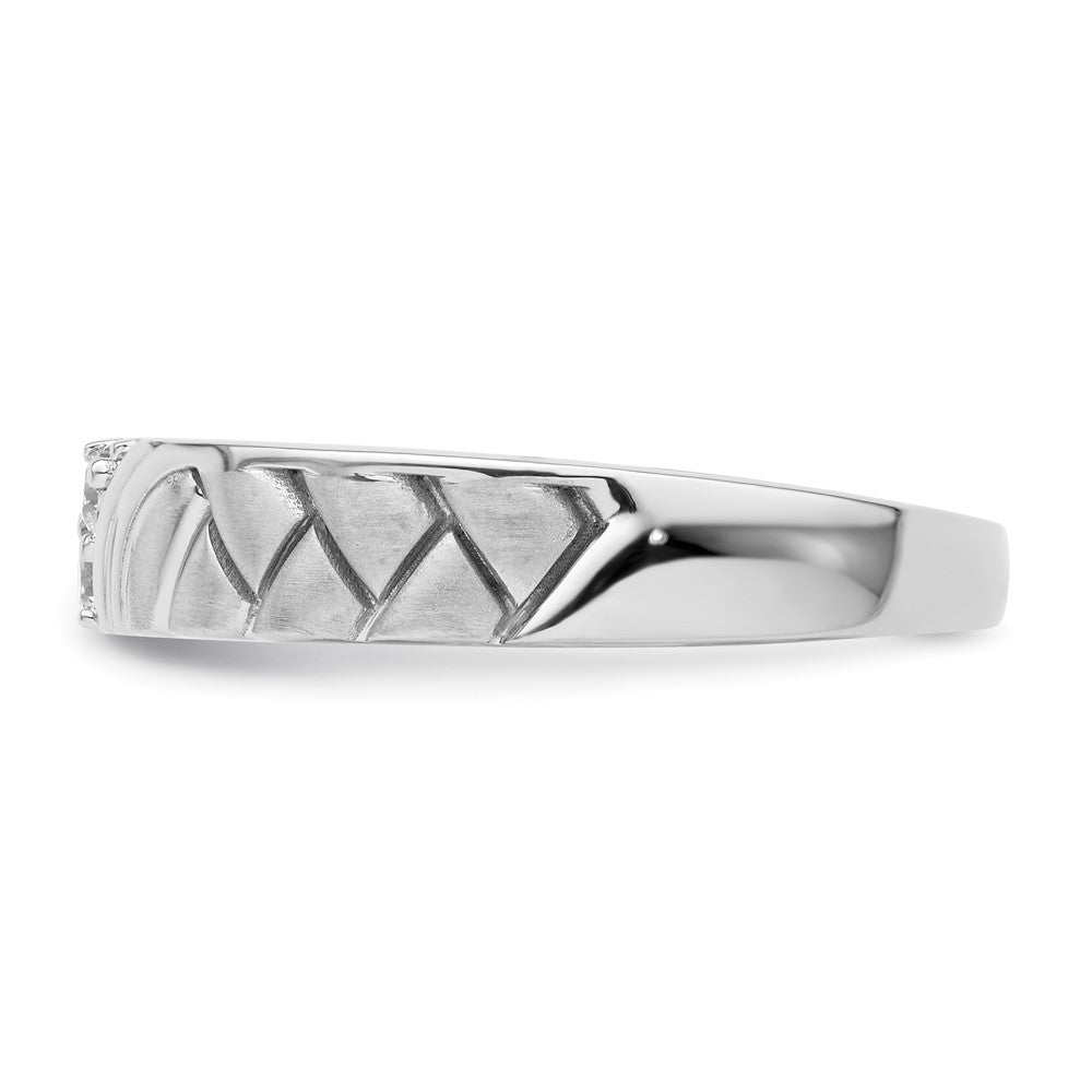 Exclusive 14K White Gold Men's Diamond Wedding Band - 8mm Stylish Design