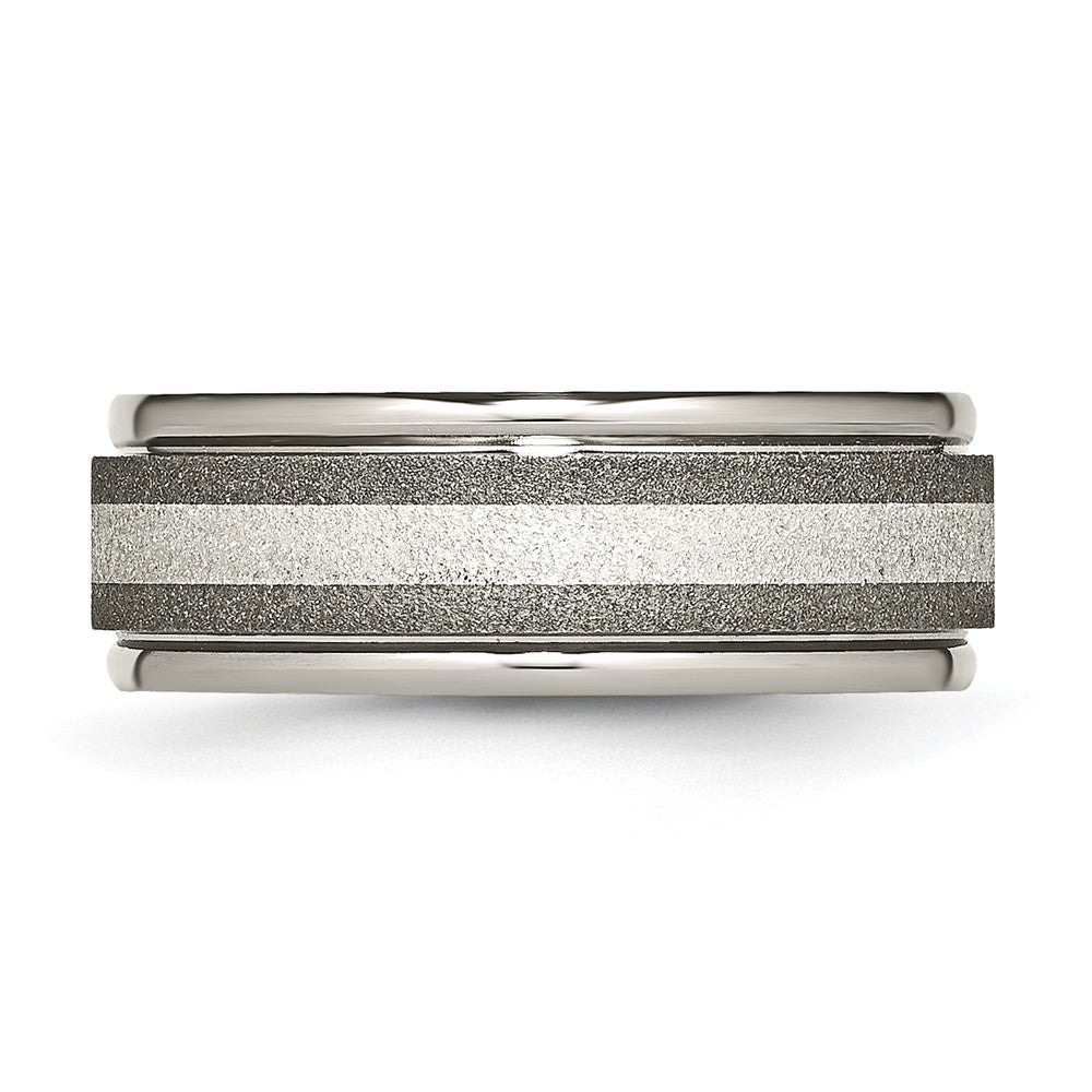 High-Quality Chiseled Titanium Band with 14K Gold Inlay - Stylish Value!