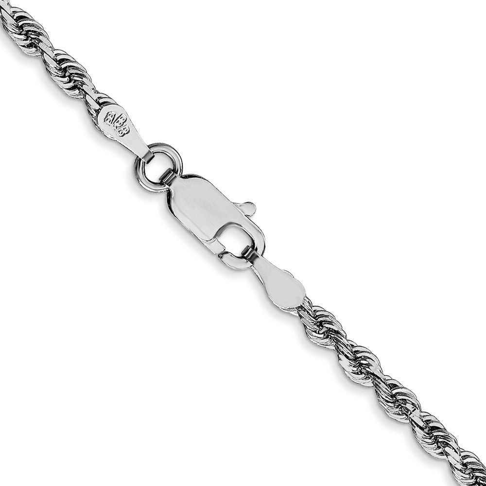 Shop Stylish 14K White Gold 24-Inch Diamond-Cut 2.75mm Rope Chain - Luxury!